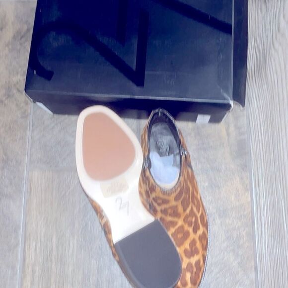 Nwt 27 Edit real fur dyed cow hair leather booties - Picture 3 of 5